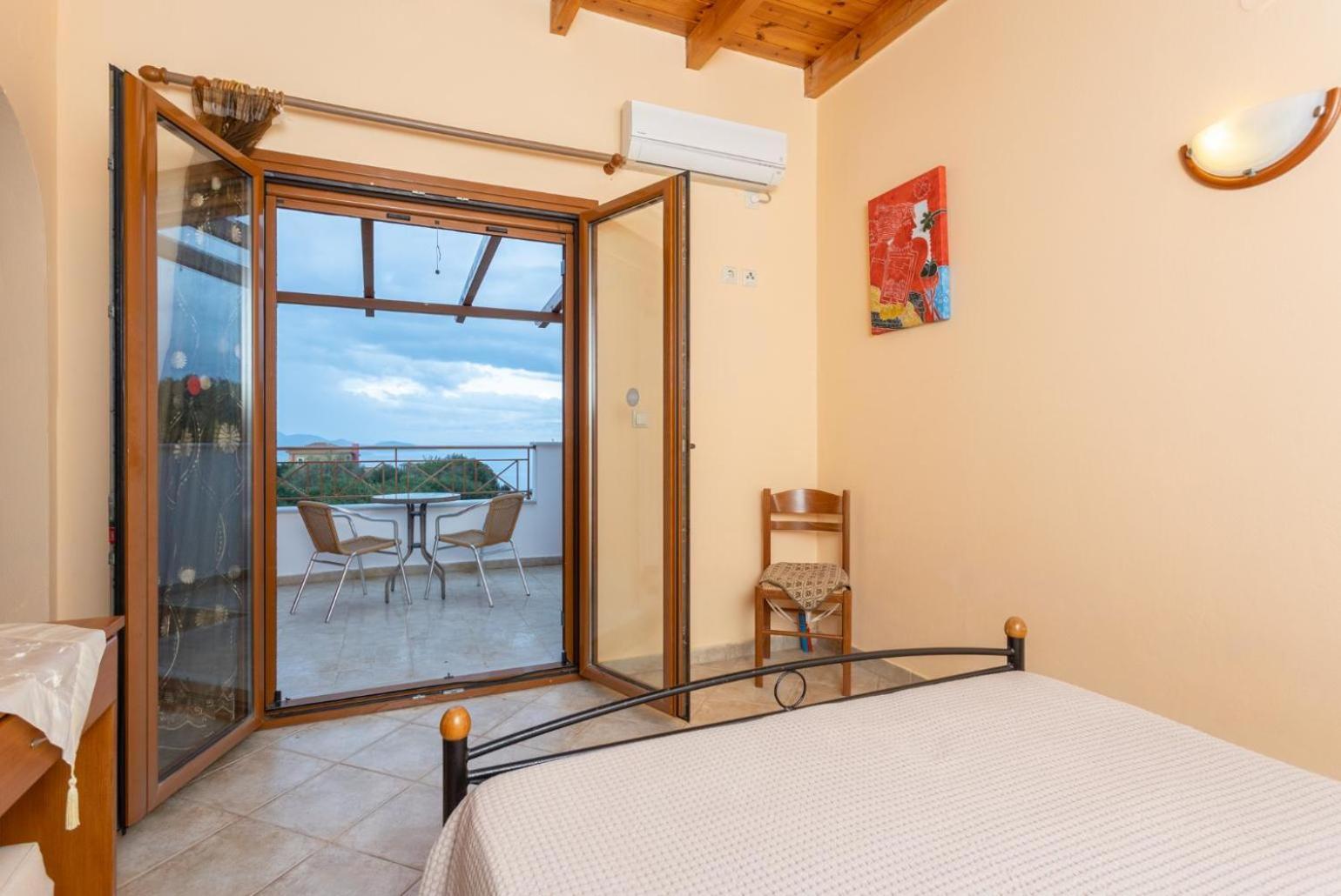 Villa Yeraki Dhrapanítika Buitenkant foto